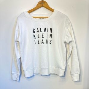 ($8 bundled) Calvin Klein White Crew Neck Sweater